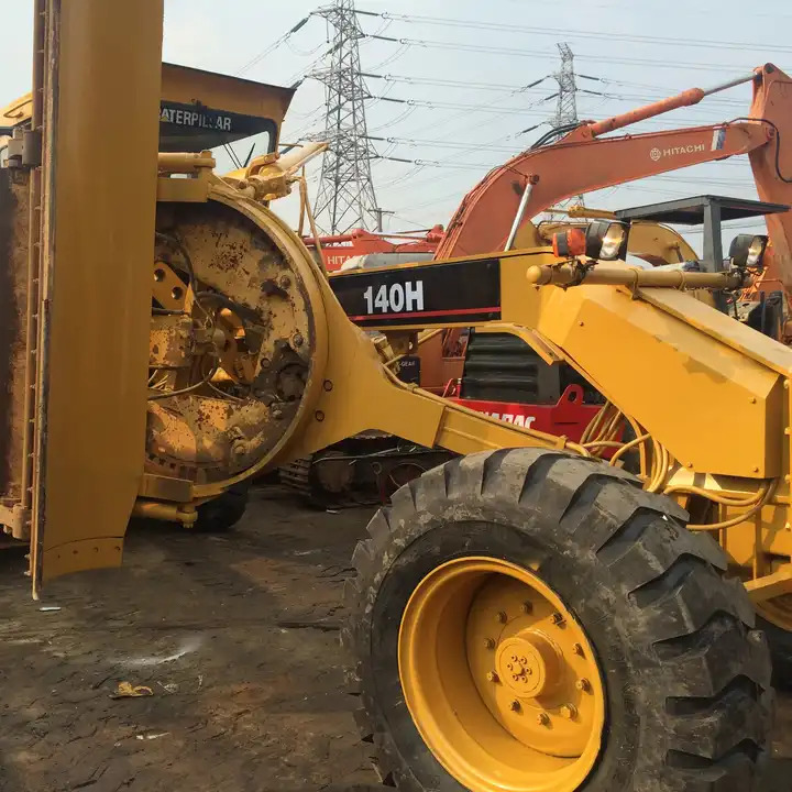 Used Cat 140H motor grader with good condition,USED heavy equipment used motor grader CAT 140H grader - Gréder: 3 kép. Used Cat 140H motor grader with good condition,USED heavy equipment used motor grader CAT 140H grader - Gréder: 3 kép.