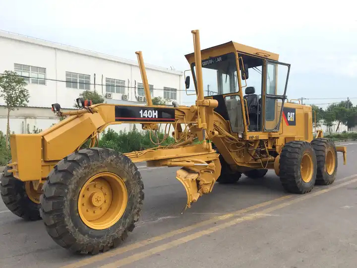 Used Cat 140H motor grader with good condition,USED heavy equipment used motor grader CAT 140H grader in China on sale - Gréder: 4 kép. Used Cat 140H motor grader with good condition,USED heavy equipment used motor grader CAT 140H grader in China on sale - Gréder: 4 kép.