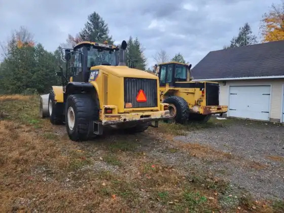 Used Caterpillar Cat 966h Wheel Loader Used Cat 966 Front End Loader - Gumikerekes homlokrakodó: 4 kép. Used Caterpillar Cat 966h Wheel Loader Used Cat 966 Front End Loader - Gumikerekes homlokrakodó: 4 kép.
