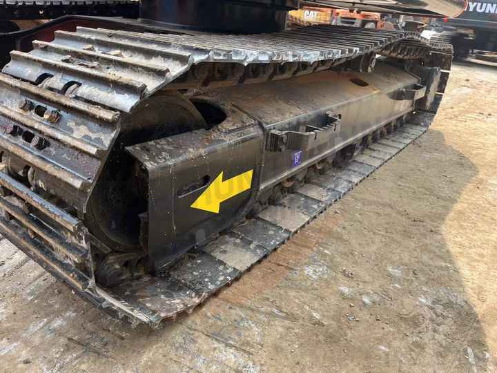 Used Hitachi 120 Excavator EX120-3 Used hitachi Excavator from japan - Lánctalpas kotró: 2 kép. Used Hitachi 120 Excavator EX120-3 Used hitachi Excavator from japan - Lánctalpas kotró: 2 kép.