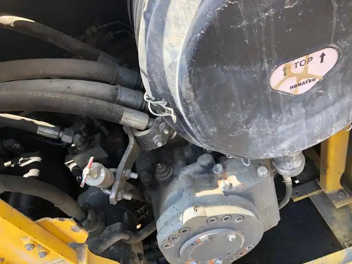 Used Komatsu PC700 Excavator Low Price for Sale Used Excavator PC220 PC200 PC240 PC650 PC700 PC800 - Kotrógép: 4 kép. Used Komatsu PC700 Excavator Low Price for Sale Used Excavator PC220 PC200 PC240 PC650 PC700 PC800 - Kotrógép: 4 kép.