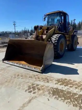 Used Wheel Loader Cat 966H Front End Loader Caterpillar 950 Caterpillar 966H Caterpillar 950 Payloader - Gumikerekes homlokrakodó: 2 kép. Used Wheel Loader Cat 966H Front End Loader Caterpillar 950 Caterpillar 966H Caterpillar 950 Payloader - Gumikerekes homlokrakodó: 2 kép.