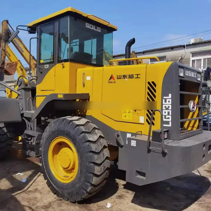 Used Wheel Loader SDLG936L 3TON Front Loader Made In China In Good Condition Loader In Stock For Sale - Gumikerekes homlokrakodó: 1 kép. Used Wheel Loader SDLG936L 3TON Front Loader Made In China In Good Condition Loader In Stock For Sale - Gumikerekes homlokrakodó: 1 kép.
