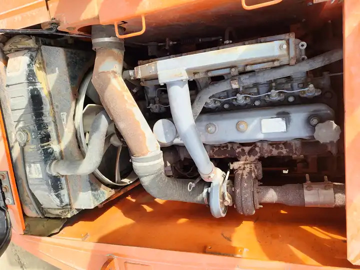 Well-maintained Cheap Price Korea Original Used Doosan Dh150,Dh150lc-7 Crawler Excavator in Shanghai - Lánctalpas kotró: 4 kép. Well-maintained Cheap Price Korea Original Used Doosan Dh150,Dh150lc-7 Crawler Excavator in Shanghai - Lánctalpas kotró: 4 kép.