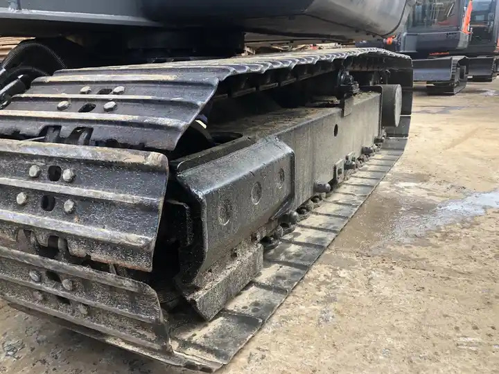 Doosan excavator used dx60 dh60 dx55 dh55 mini excavator 6 ton mini excavator free shipping - Lánctalpas kotró: 4 kép. Doosan excavator used dx60 dh60 dx55 dh55 mini excavator 6 ton mini excavator free shipping - Lánctalpas kotró: 4 kép.