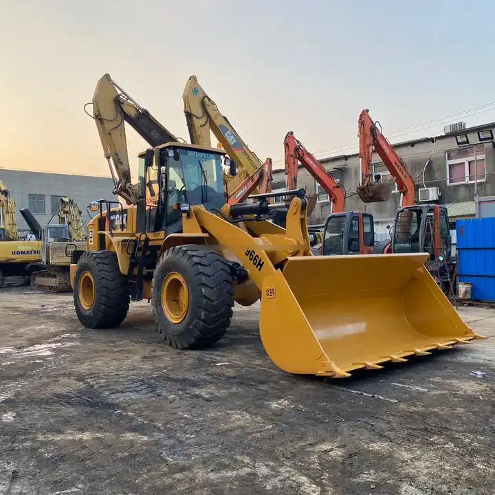 Second hand construction machinery used cat wheel loader used CAT 966H second hand wheel loader - Gumikerekes homlokrakodó: 1 kép. Second hand construction machinery used cat wheel loader used CAT 966H second hand wheel loader - Gumikerekes homlokrakodó: 1 kép.