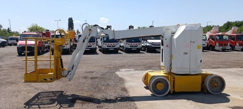 Genie Z-30/20N RJ - 11 m, Electric - Személyemelő: 5 kép. Genie Z-30/20N RJ - 11 m, Electric - Személyemelő: 5 kép.