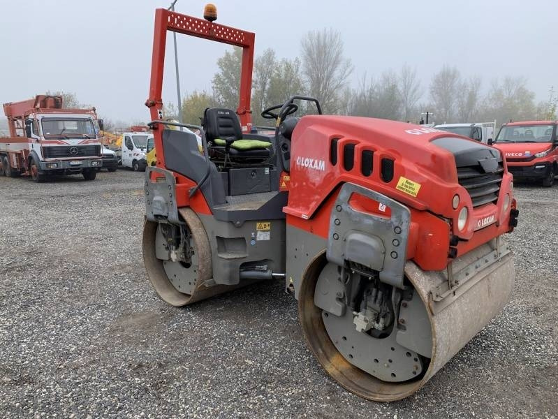 Hamm HD 14 VV - Úthenger: 1 kép. Hamm HD 14 VV - Úthenger: 1 kép.