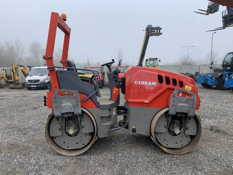 Hamm HD 14 VV - Úthenger: 4 kép. Hamm HD 14 VV - Úthenger: 4 kép.