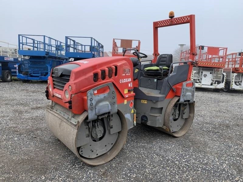 Hamm HD 14 VV - Úthenger: 2 kép. Hamm HD 14 VV - Úthenger: 2 kép.