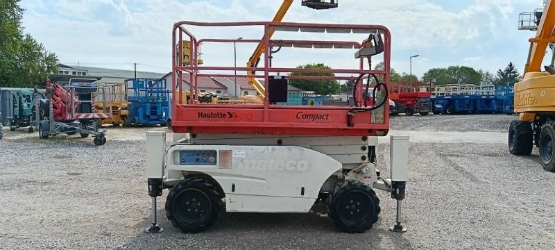 Haulotte Compact 10 DX - 4x4 - 10m - diesel - Ollós emelő: 4 kép. Haulotte Compact 10 DX - 4x4 - 10m - diesel - Ollós emelő: 4 kép.