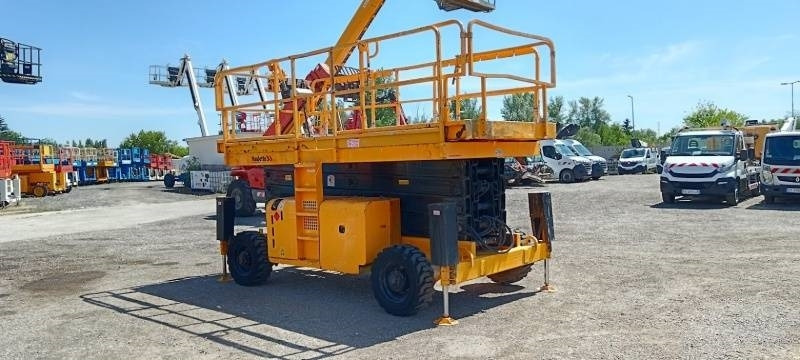 Haulotte H18SX - 18m, 4x4, diesel - Ollós emelő: 5 kép. Haulotte H18SX - 18m, 4x4, diesel - Ollós emelő: 5 kép.