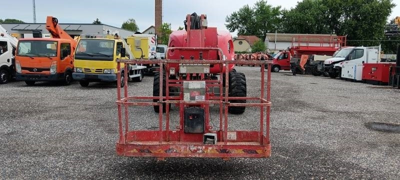 Haulotte HA16PX - 16m, 4x4x4, diesel - Személyemelő: 3 kép. Haulotte HA16PX - 16m, 4x4x4, diesel - Személyemelő: 3 kép.