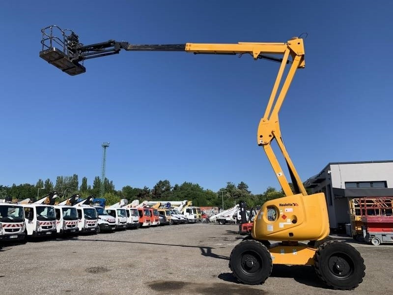 Haulotte HA16PX - 16m, 4x4x4, diesel  lízing Haulotte HA16PX - 16m, 4x4x4, diesel: 9 kép.