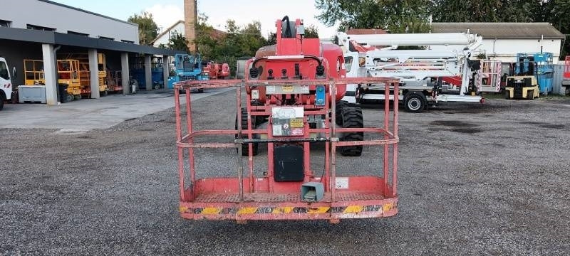 Haulotte HA16SPX - 16m, 4x4, diesel - Személyemelő: 3 kép. Haulotte HA16SPX - 16m, 4x4, diesel - Személyemelő: 3 kép.
