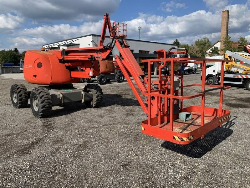 Haulotte HA16SPX - 16m, 4x4, diesel - Személyemelő: 1 kép. Haulotte HA16SPX - 16m, 4x4, diesel - Személyemelő: 1 kép.