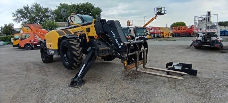 Haulotte HTL4014 - 14,1m, 4T, 4x4x4 - Teleszkópos rakodó: 2 kép. Haulotte HTL4014 - 14,1m, 4T, 4x4x4 - Teleszkópos rakodó: 2 kép.