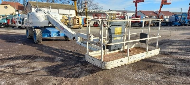 JLG 460SJ - 16,09 m, 230 kg, 4x4 - Személyemelő: 1 kép. JLG 460SJ - 16,09 m, 230 kg, 4x4 - Személyemelő: 1 kép.