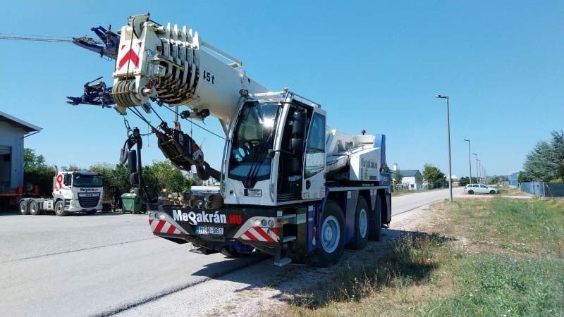 Liebherr LTC 1045-3.1 - Terepjáró autódaru: 3 kép. Liebherr LTC 1045-3.1 - Terepjáró autódaru: 3 kép.