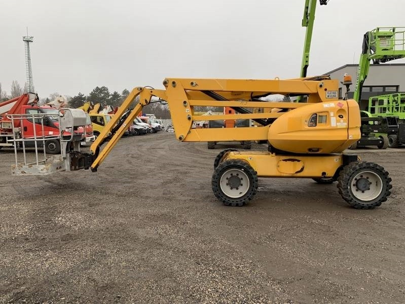 Manitou 160ATJ - 16,25 m, 4x4x4, diesel - Személyemelő: 5 kép. Manitou 160ATJ - 16,25 m, 4x4x4, diesel - Személyemelő: 5 kép.