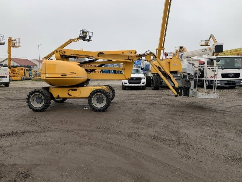 Manitou 160ATJ - 16,25 m, 4x4x4, diesel - Személyemelő: 4 kép. Manitou 160ATJ - 16,25 m, 4x4x4, diesel - Személyemelő: 4 kép.