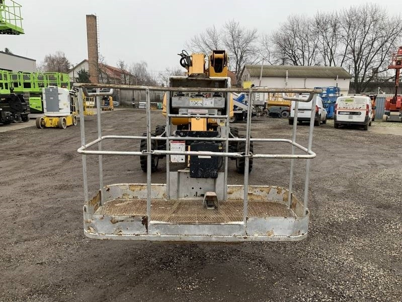 Manitou 160ATJ - 16,25 m, 4x4x4, diesel - Személyemelő: 3 kép. Manitou 160ATJ - 16,25 m, 4x4x4, diesel - Személyemelő: 3 kép.