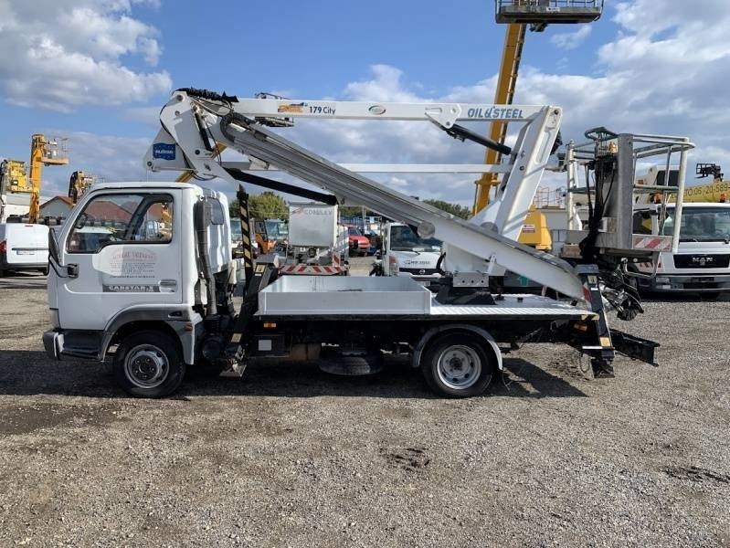 Nissan Cabstar Oil&Steel Snake 179 City - 17,5m, 200 kg - Emelőkosaras teherautó: 5 kép. Nissan Cabstar Oil&Steel Snake 179 City - 17,5m, 200 kg - Emelőkosaras teherautó: 5 kép.