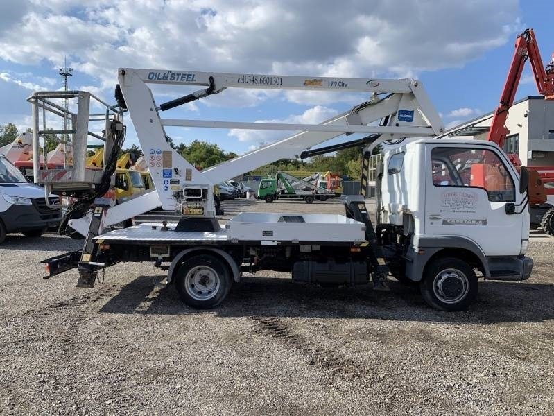 Nissan Cabstar Oil&Steel Snake 179 City - 17,5m, 200 kg - Emelőkosaras teherautó: 4 kép. Nissan Cabstar Oil&Steel Snake 179 City - 17,5m, 200 kg - Emelőkosaras teherautó: 4 kép.