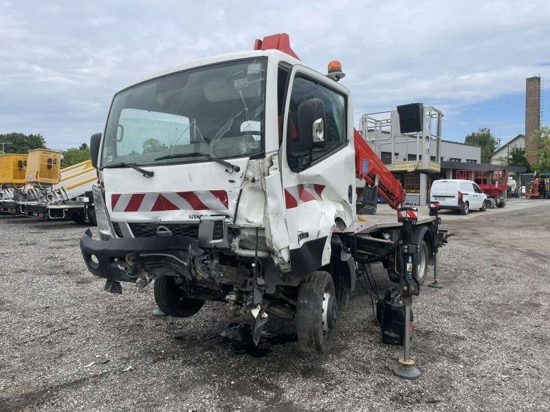Nissan Cabstar RUTHMANN-ECOLINE 160 - 16m - 250 kg - Emelőkosaras teherautó: 2 kép. Nissan Cabstar RUTHMANN-ECOLINE 160 - 16m - 250 kg - Emelőkosaras teherautó: 2 kép.