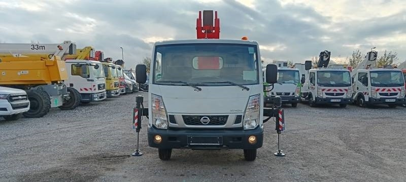 Nissan Cabstar Ruthmann-Ecoline 180 - 18m - 230 kg - Emelőkosaras teherautó: 3 kép. Nissan Cabstar Ruthmann-Ecoline 180 - 18m - 230 kg - Emelőkosaras teherautó: 3 kép.