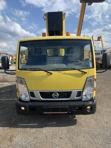 Nissan Cabstar Ruthmann TB270 - 27m - 225 kg - Emelőkosaras teherautó: 3 kép. Nissan Cabstar Ruthmann TB270 - 27m - 225 kg - Emelőkosaras teherautó: 3 kép.