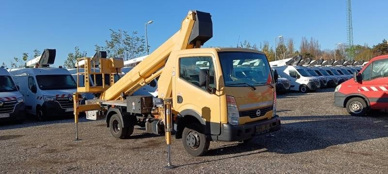 Nissan Cabstar Ruthmann TB270 - 27m - 230 kg - Emelőkosaras teherautó: 1 kép. Nissan Cabstar Ruthmann TB270 - 27m - 230 kg - Emelőkosaras teherautó: 1 kép.