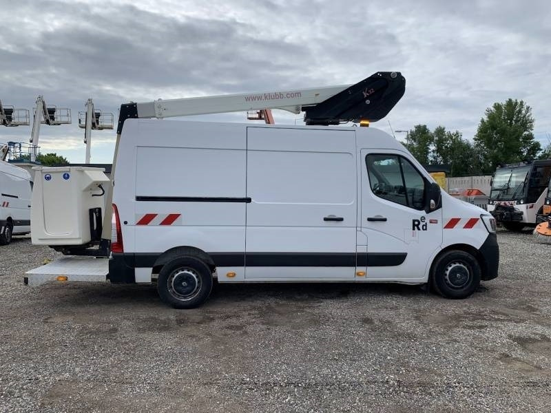 Renault Master Klubb K32 - 12,5 m, 120 kg - Emelőkosaras teherautó: 4 kép. Renault Master Klubb K32 - 12,5 m, 120 kg - Emelőkosaras teherautó: 4 kép.