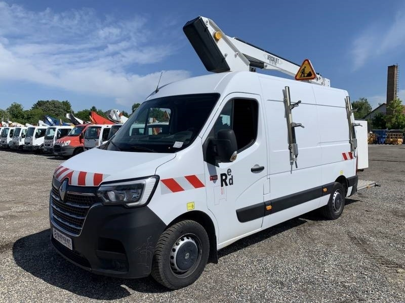 Renault Master Versalift ETL-32-125 - 12,5 m - 120kg - Emelőkosaras teherautó: 2 kép. Renault Master Versalift ETL-32-125 - 12,5 m - 120kg - Emelőkosaras teherautó: 2 kép.