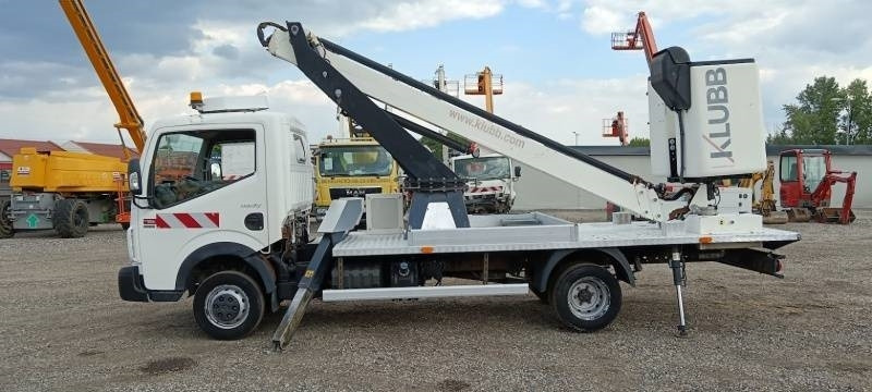 Renault Maxity Klubb KT48 - 16m, 200kg - Emelőkosaras teherautó: 5 kép. Renault Maxity Klubb KT48 - 16m, 200kg - Emelőkosaras teherautó: 5 kép.