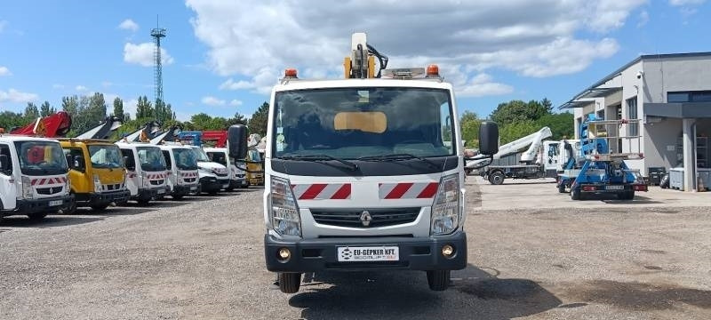 Renault Maxity Multitel 160 ALU DS - 16m - Emelőkosaras teherautó: 3 kép. Renault Maxity Multitel 160 ALU DS - 16m - Emelőkosaras teherautó: 3 kép.