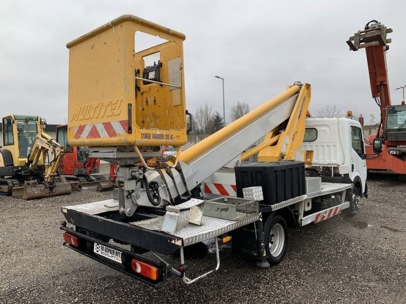 Emelőkosaras teherautó Renault Maxity Multitel MT202DS - 20m - 200 kg: 6 kép.