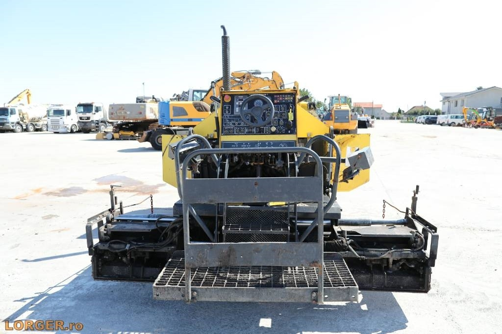 Útburkológép Bomag BF 222 C: 9 kép.