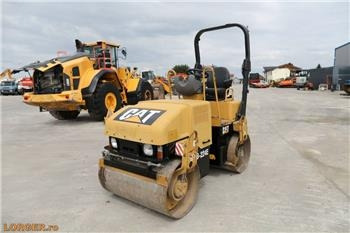 CAT CB 224 E  - Úthenger: 1 kép. CAT CB 224 E  - Úthenger: 1 kép.