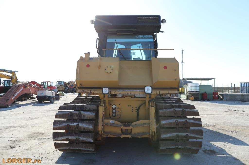 CAT D 7 E LGP - Buldózer: 2 kép. CAT D 7 E LGP - Buldózer: 2 kép.