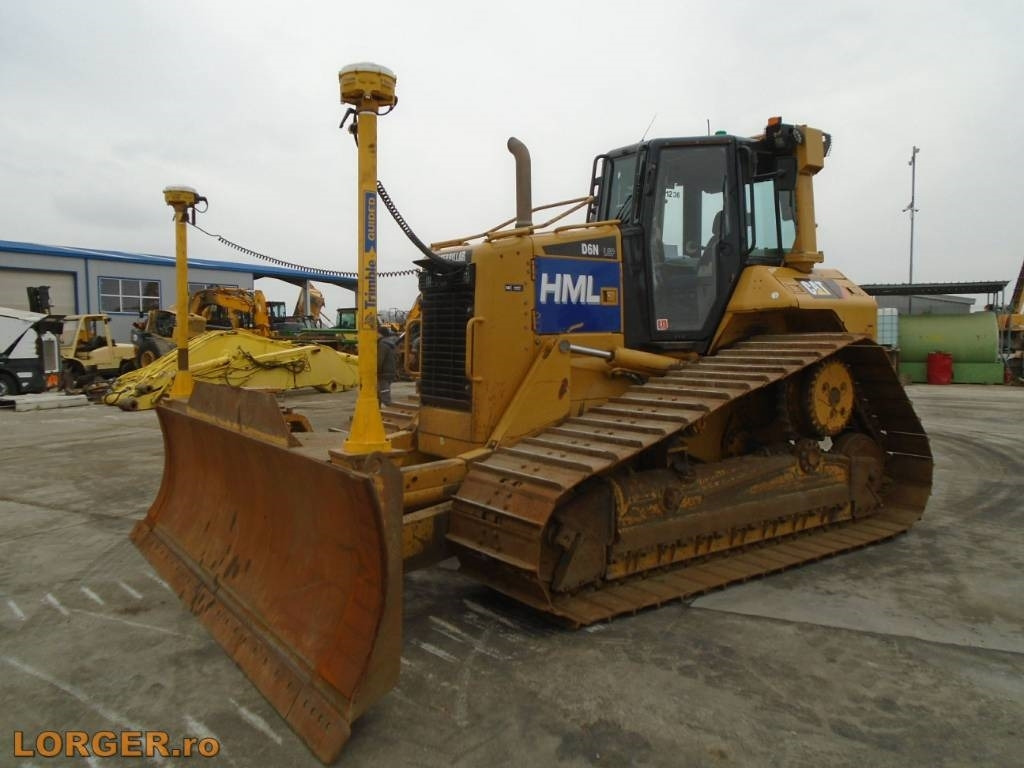CAT D6N LGP  - Buldózer: 1 kép. CAT D6N LGP  - Buldózer: 1 kép.