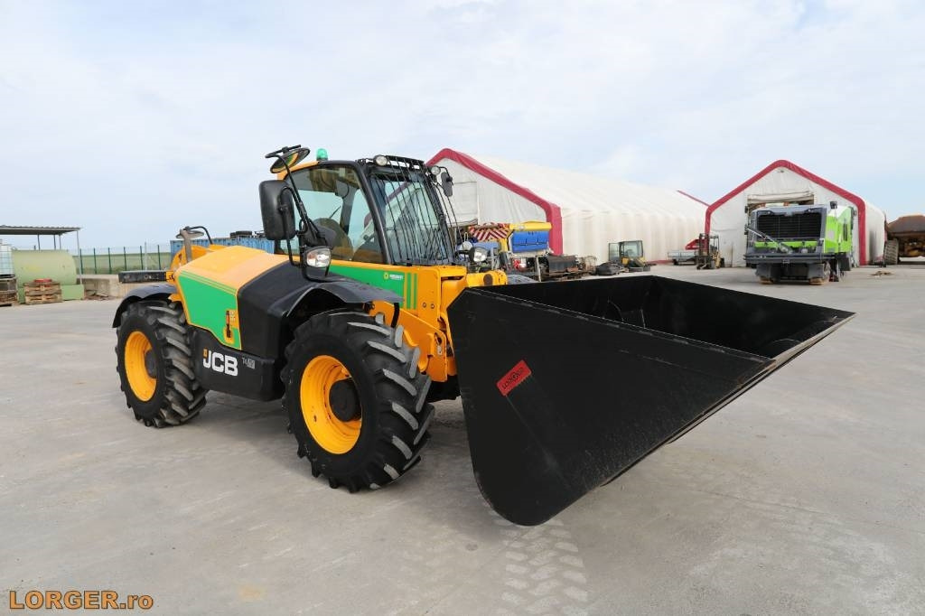 JCB 531-70 - Teleszkópos rakodó: 4 kép. JCB 531-70 - Teleszkópos rakodó: 4 kép.