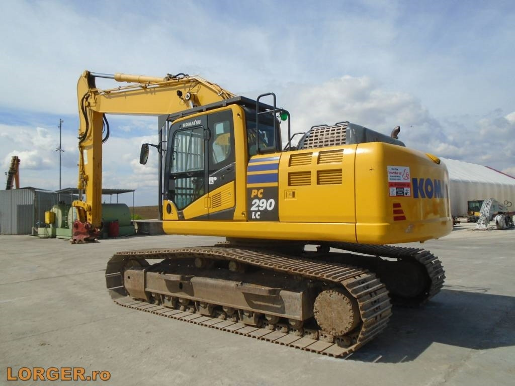 Komatsu PC 290 LC-10 - Lánctalpas kotró: 2 kép. Komatsu PC 290 LC-10 - Lánctalpas kotró: 2 kép.