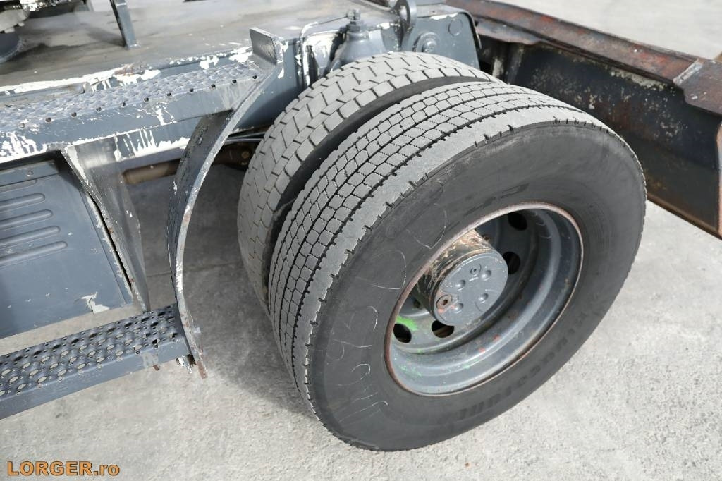 Gumikerekes kotró Liebherr A 316 Litronic: 10 kép. Gumikerekes kotró Liebherr A 316 Litronic: 10 kép.