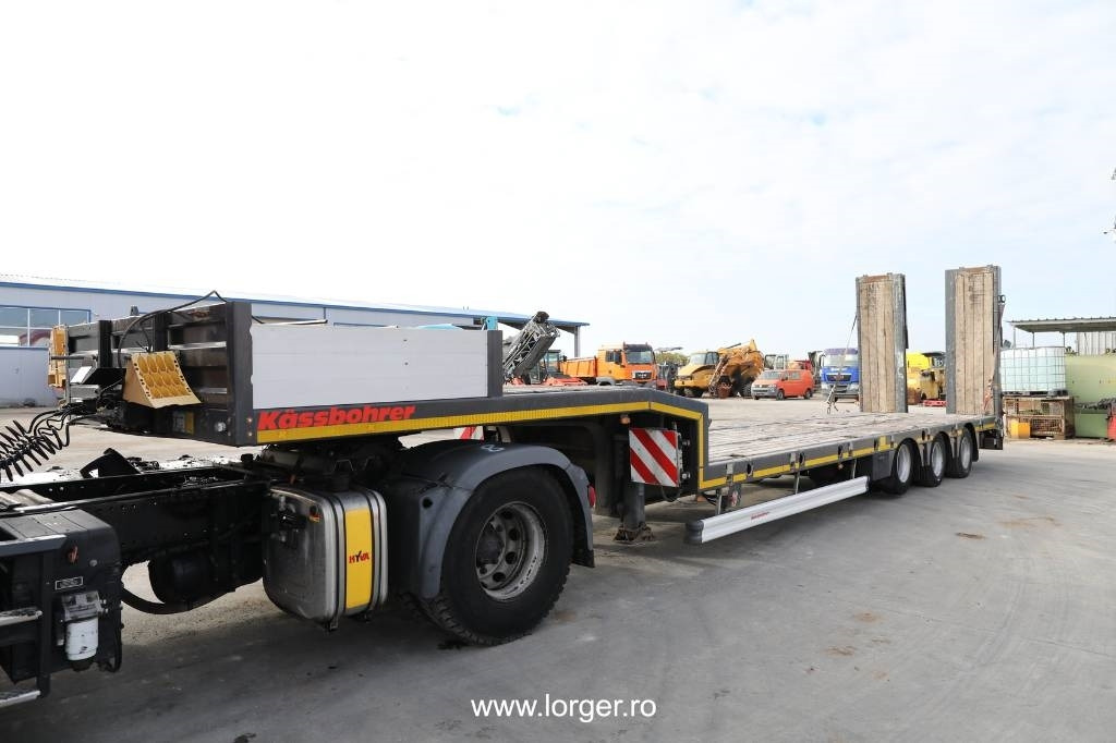 Nyergesvontató MAN TGX 18.500 4x2 + Trailer Kässbohrer LB3E Lowbed: 11 kép.