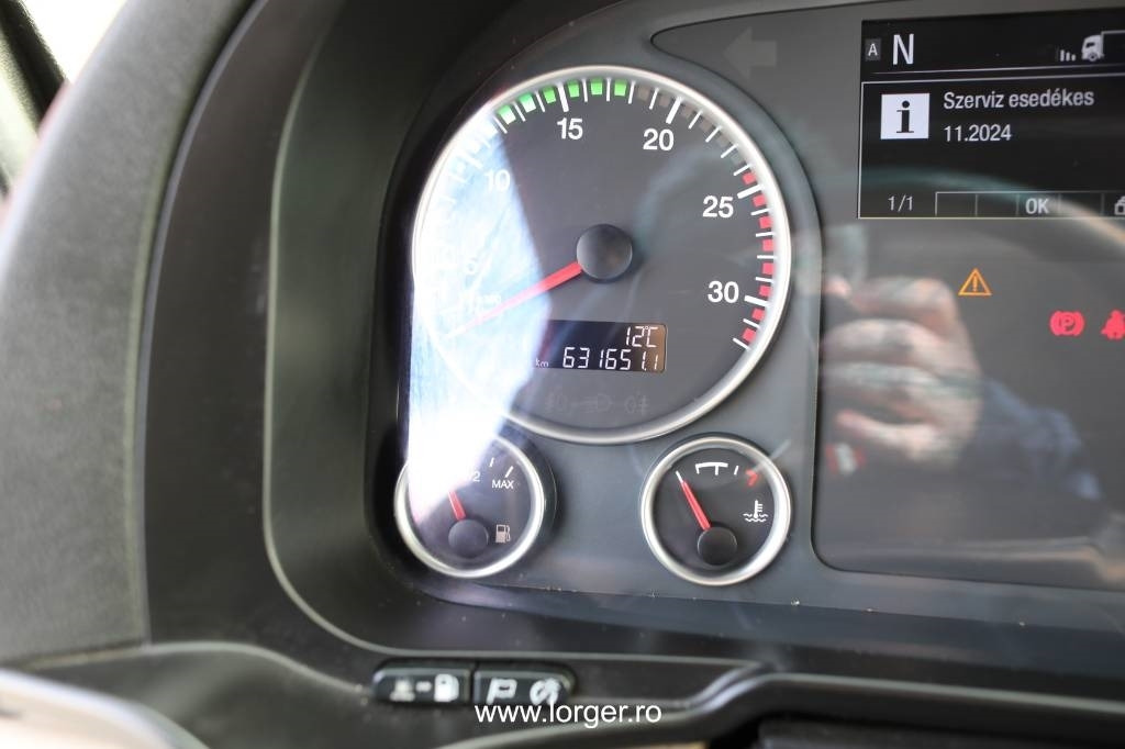 Nyergesvontató MAN TGX 18.500 4x2 + Trailer Kässbohrer LB3E Lowbed: 23 kép.