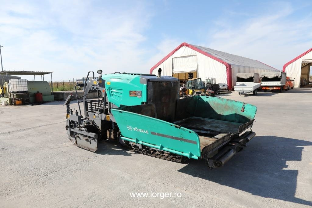 Vögele Super 800-3i - Útburkológép: 2 kép. Vögele Super 800-3i - Útburkológép: 2 kép.