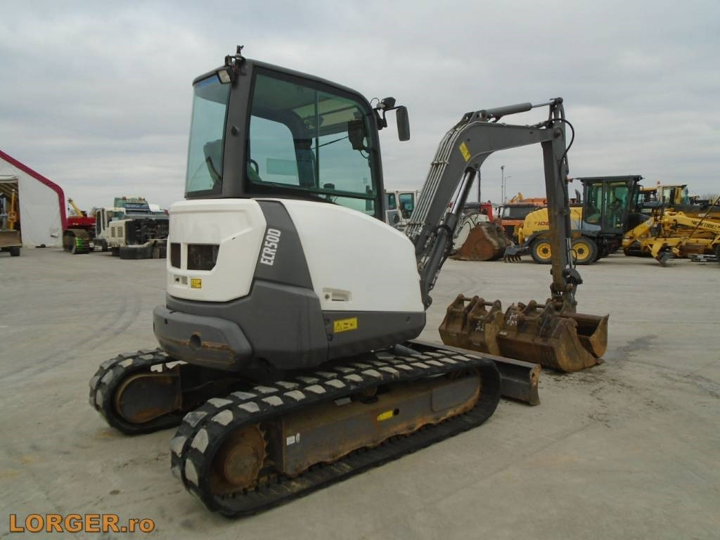 Volvo ECR 50 D - Minikotró: 3 kép. Volvo ECR 50 D - Minikotró: 3 kép.