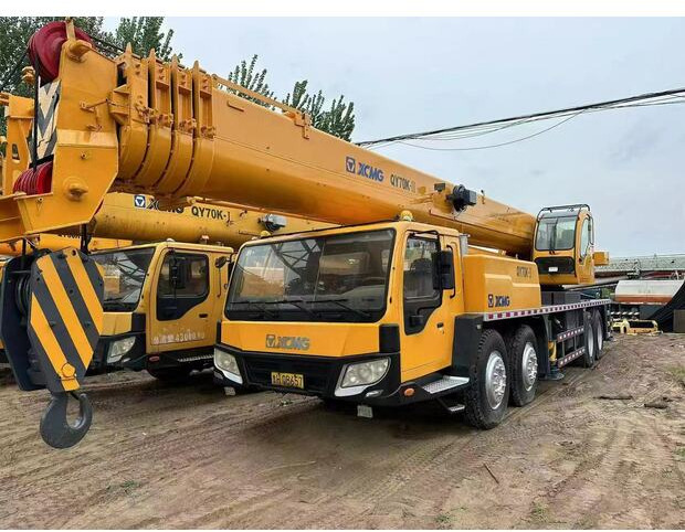 2019 XCMG QY70K-2 - Terepjáró autódaru: 4 kép. 2019 XCMG QY70K-2 - Terepjáró autódaru: 4 kép.