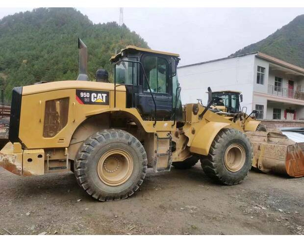 2022 Caterpillar 950 - Gumikerekes homlokrakodó: 5 kép. 2022 Caterpillar 950 - Gumikerekes homlokrakodó: 5 kép.
